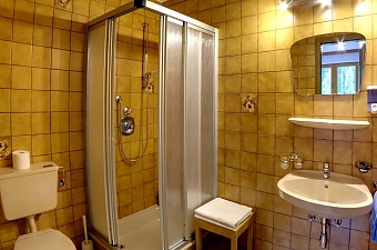 Standard bathroom